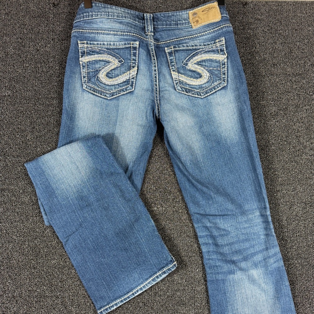 Silver Jeans Co Aiko Bootcut Low rise Jeans Women's 28 Med Wash Grunge